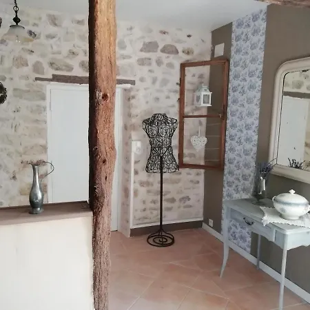 Les Bories En Champagne Holiday home