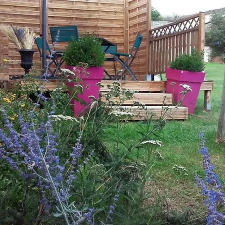 Holiday home Les Bories En Champagne Montlevon