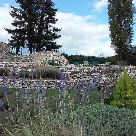 Holiday home Les Bories En Champagne